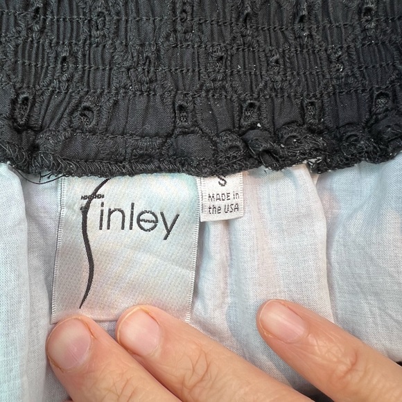 Finley Blouse - Picture 4 of 5